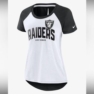 Sold- Nike Raiders T - Shirt 🏈